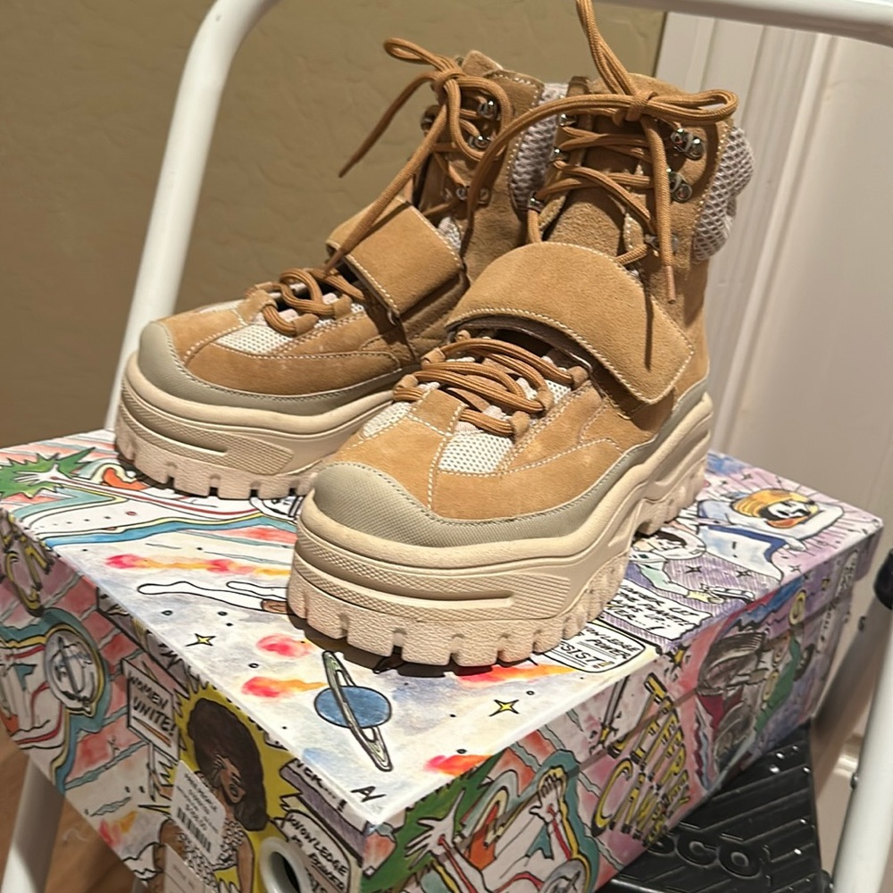 Jeffrey Campbell Camel Platform Boots